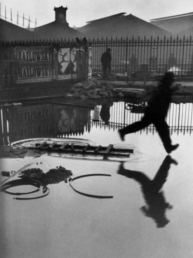 Henri Cartier-Bresson - France, Paries, Place de l' Europe, Gara Saint Lazare, 1932